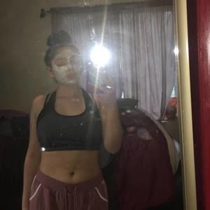 Meet your Posher, Diana